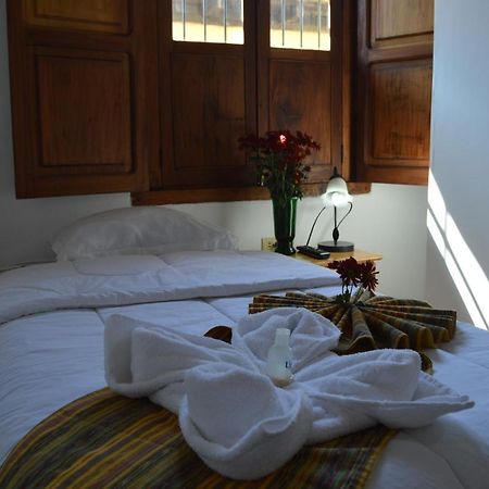 Hotel Y Galeria Uxlabil Antigua Εξωτερικό φωτογραφία